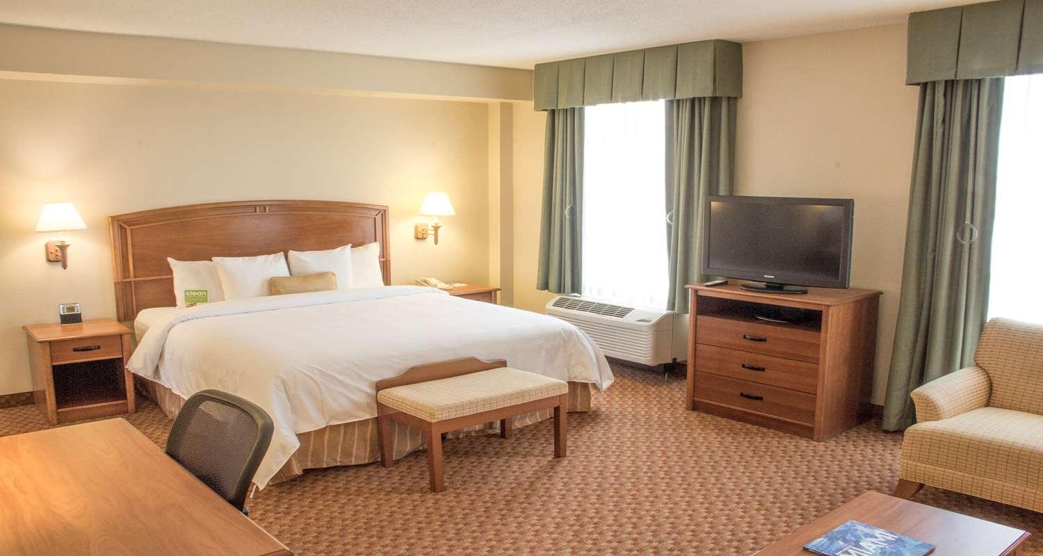 Best Western Plus Kendall Hotel & Suites The Crossings Exterior foto