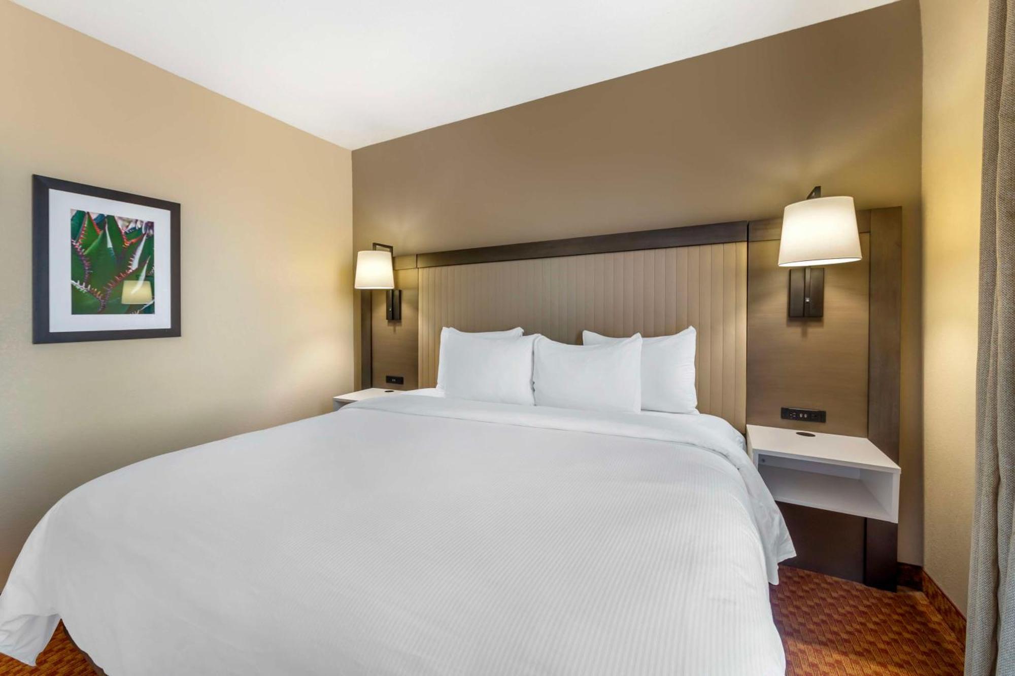Best Western Plus Kendall Hotel & Suites The Crossings Exterior foto