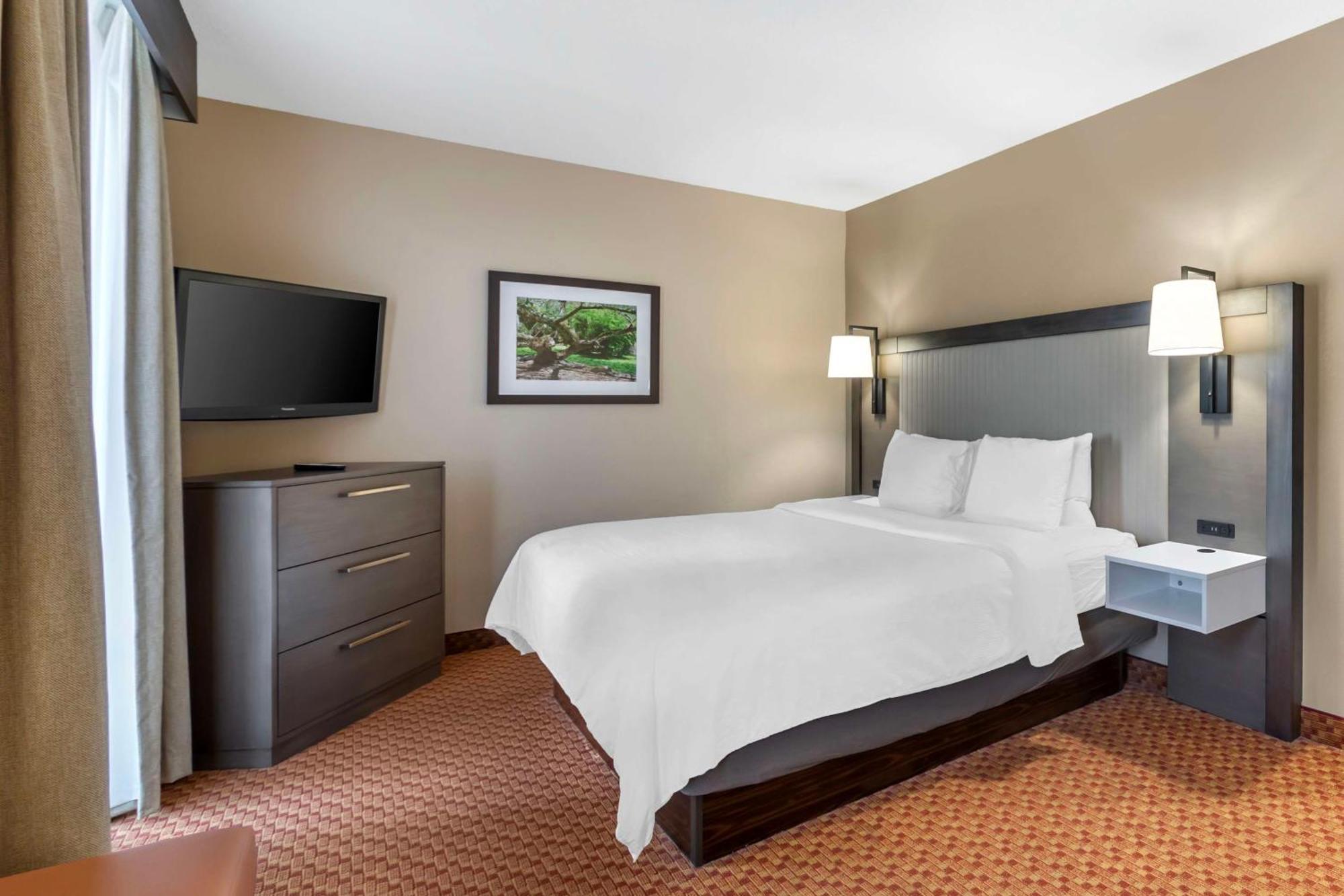 Best Western Plus Kendall Hotel & Suites The Crossings Exterior foto