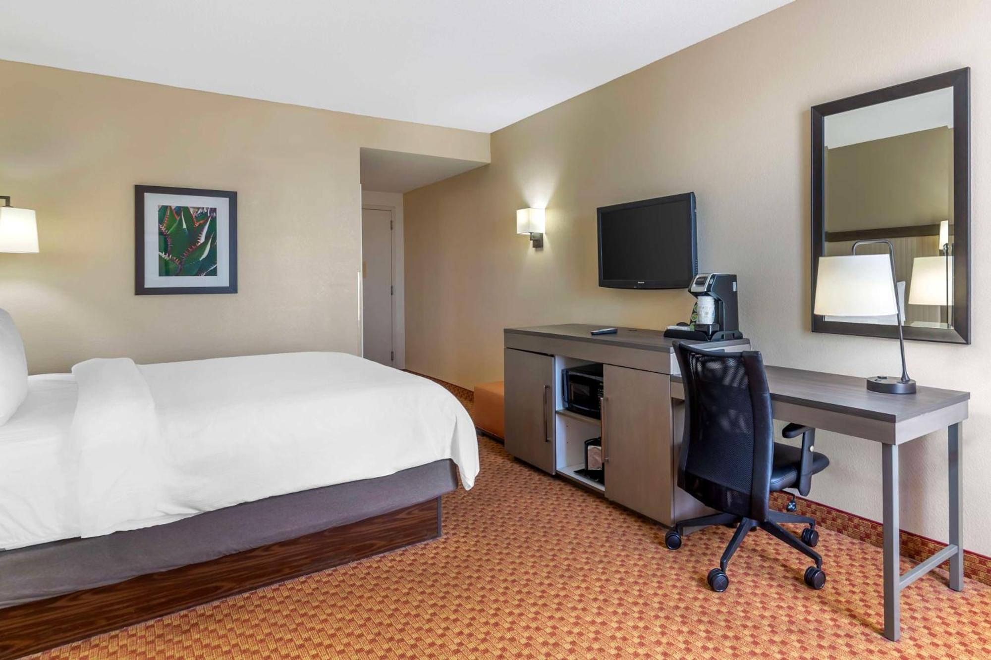 Best Western Plus Kendall Hotel & Suites Exterior foto