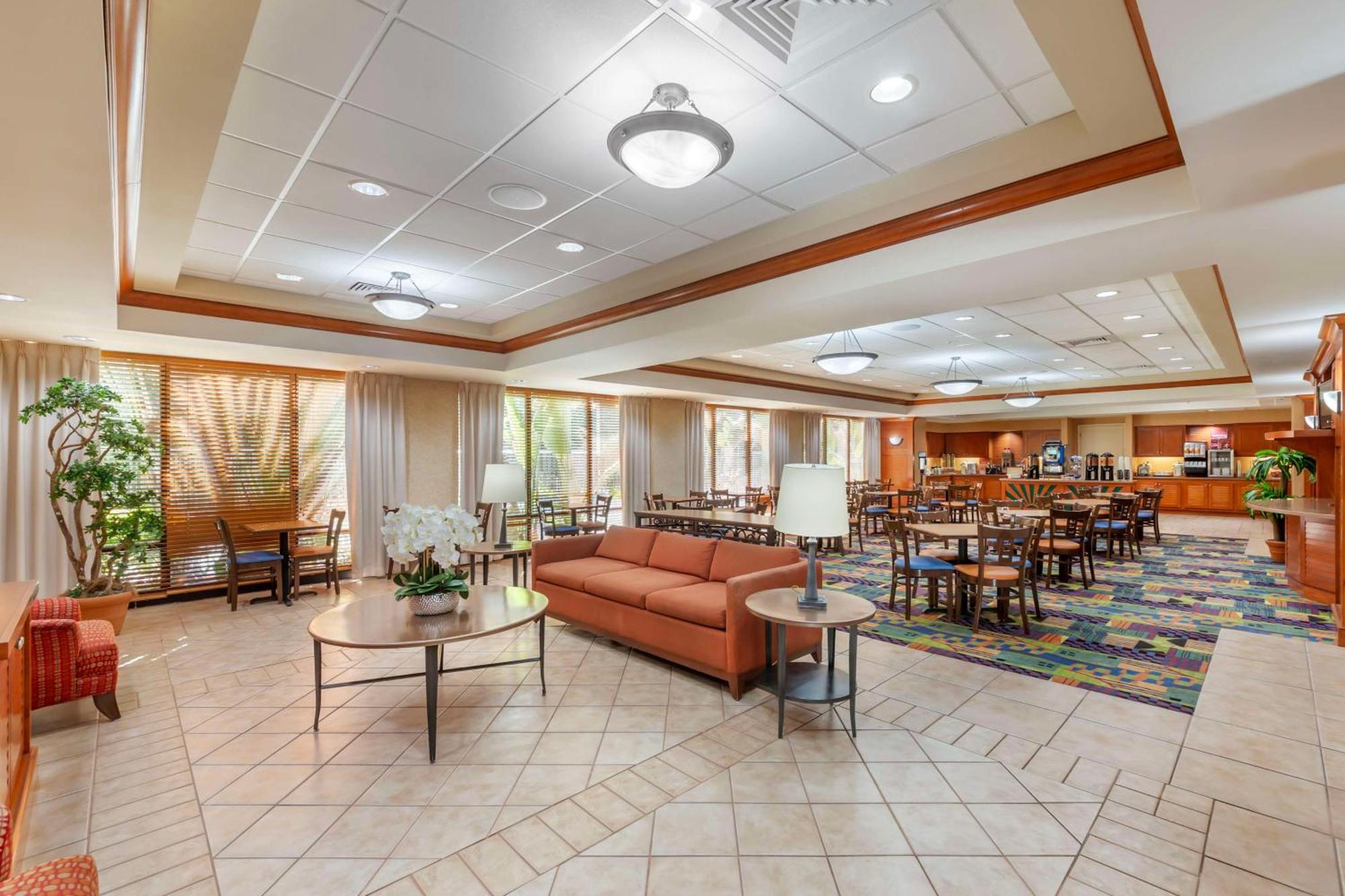 Best Western Plus Kendall Hotel & Suites The Crossings Exterior foto